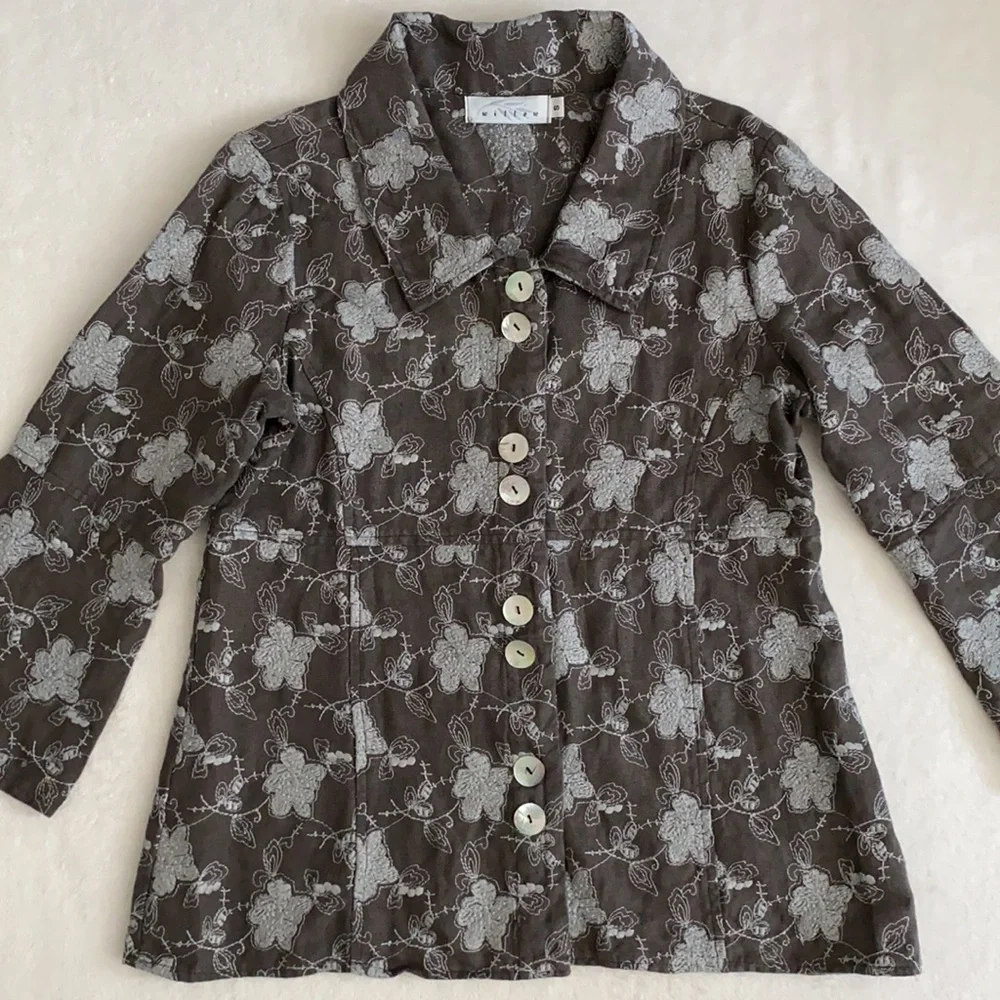 Willow | Linen Textured Embroidered Floral 3/4 Bell Sleeve Button Boho Top (S) - Picture 2 of 16
